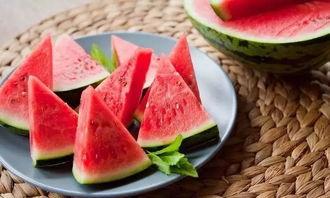 潮州吃瓜事件,一场网络热议背后的文化冲突与反思